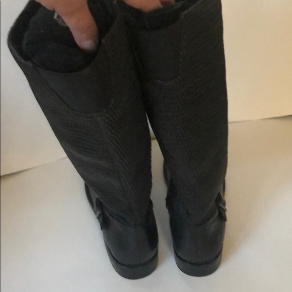 Footsmart Stretchables Tall Black Boots - Picture 3 of 8